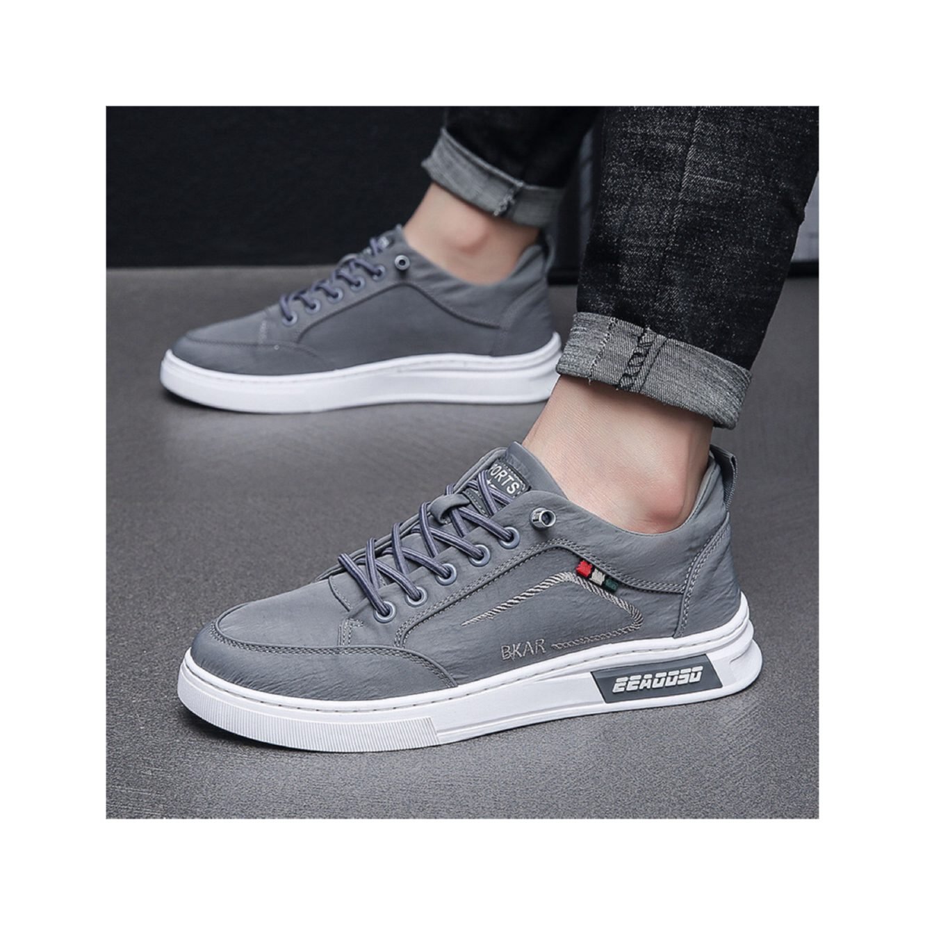 2024 autumn new casual men's shoes Korean version of sports canvas fashion shoes male students ins trend board shoes
