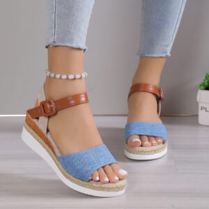 2024 Single color platform plus size wedge sandals for women wearing beach slippers