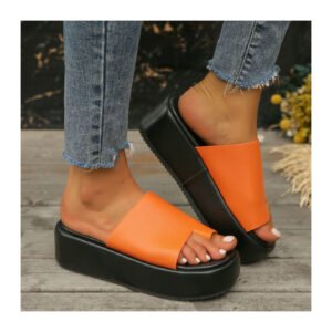 2024 summer new women's large size fashion thick soles to wear casual flip-flops