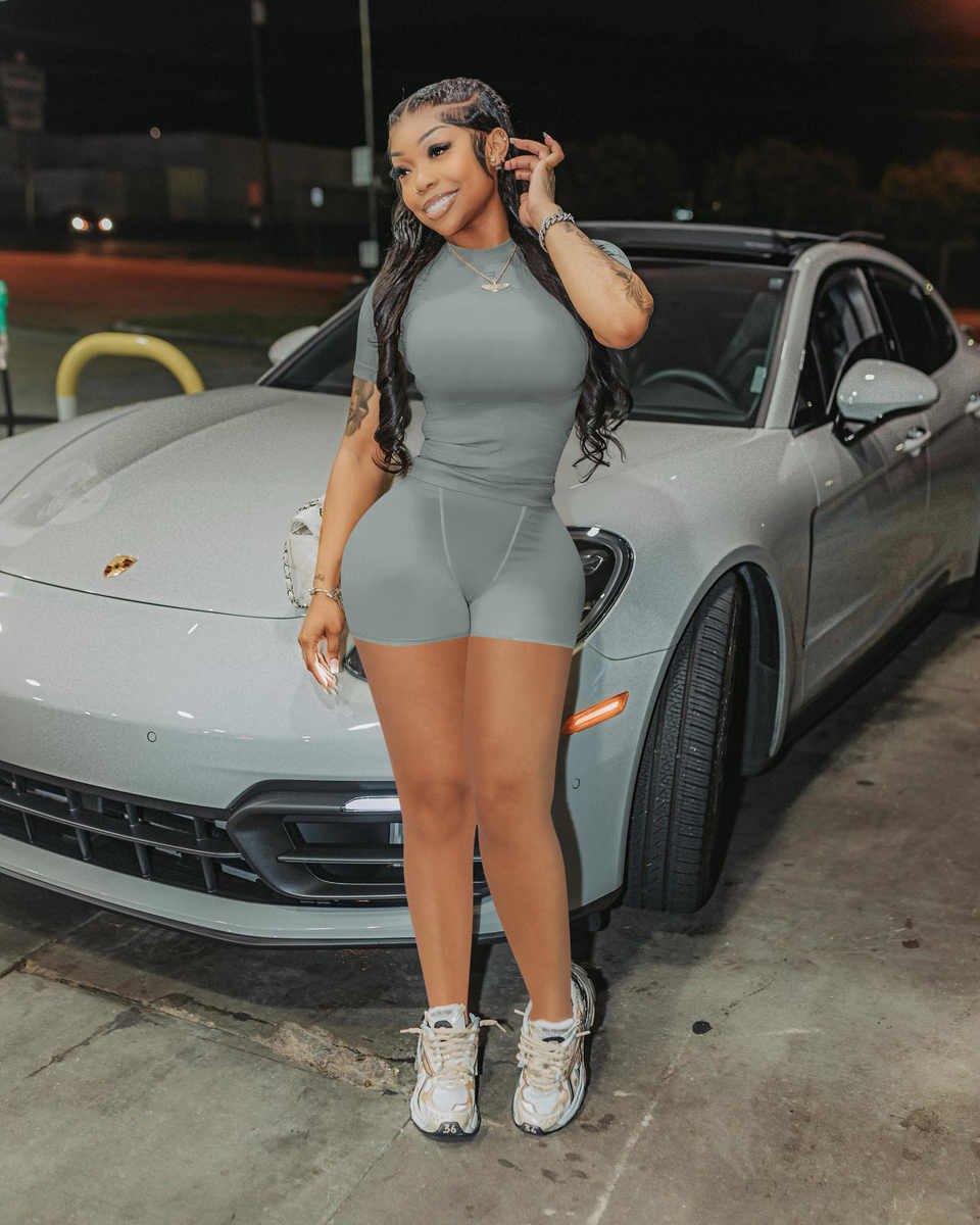 New knitted short set for women tracksuit for girls in summer ribbed lounge wear 2 pcs set