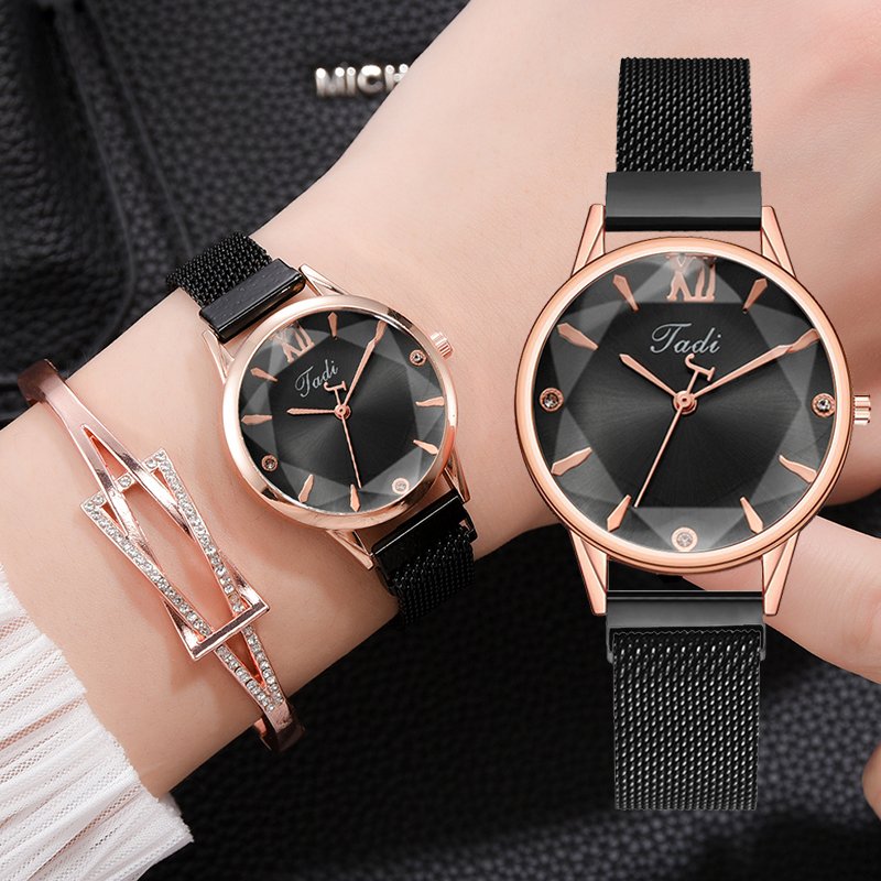 Fashion 2pcs Set Women Watches Simple Magnet Flower Rhinestone Watch Ladies Wrist Watch Bracelet Set Black Clock Reloj Mujer