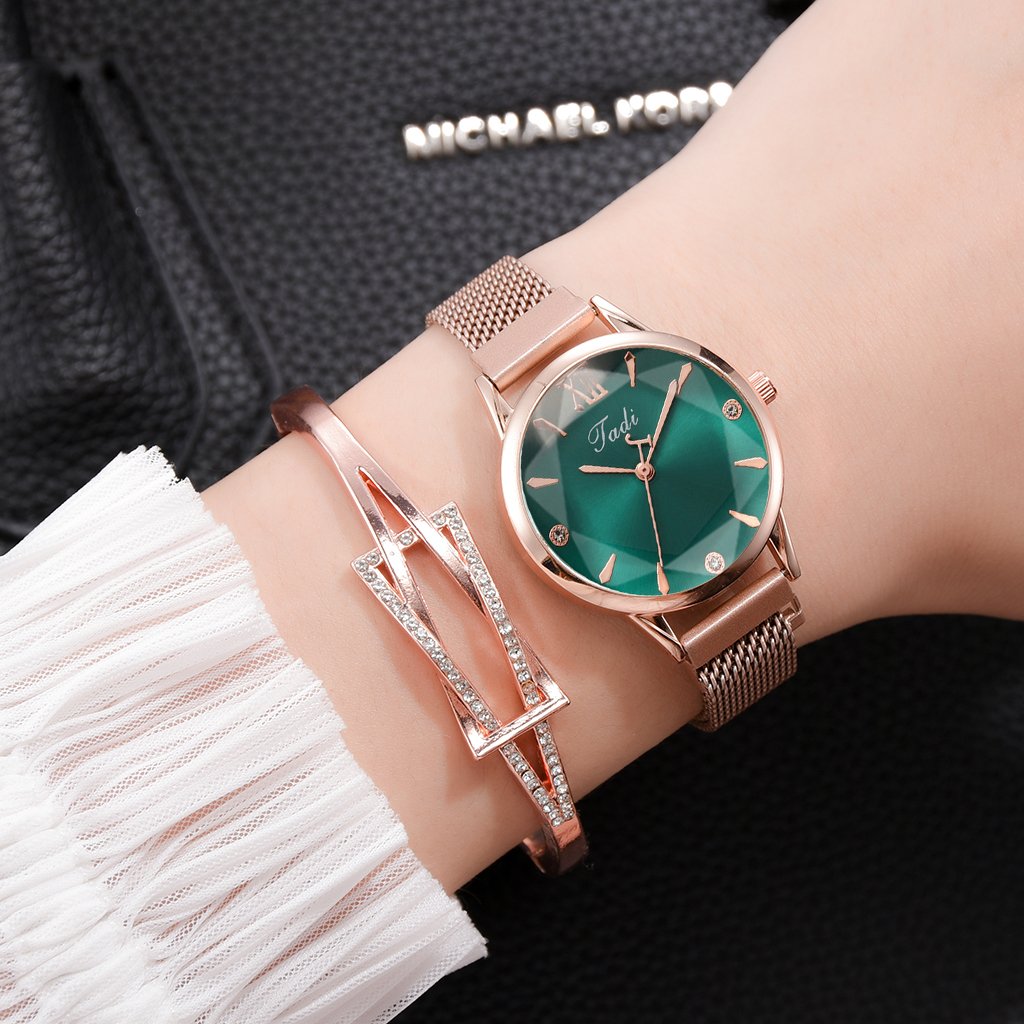 Fashion 2pcs Set Women Watches Simple Magnet Flower Rhinestone Watch Ladies Wrist Watch Bracelet Set Black Clock Reloj Mujer