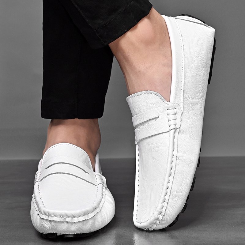 Genuine Leather Men Fashion Flats Shoes comfortable walking sports breathable outdoor Men's driving shoes Loafers