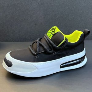New canvas shoes fashionable sports and leisure shoes breathable and versatile board shoes for men