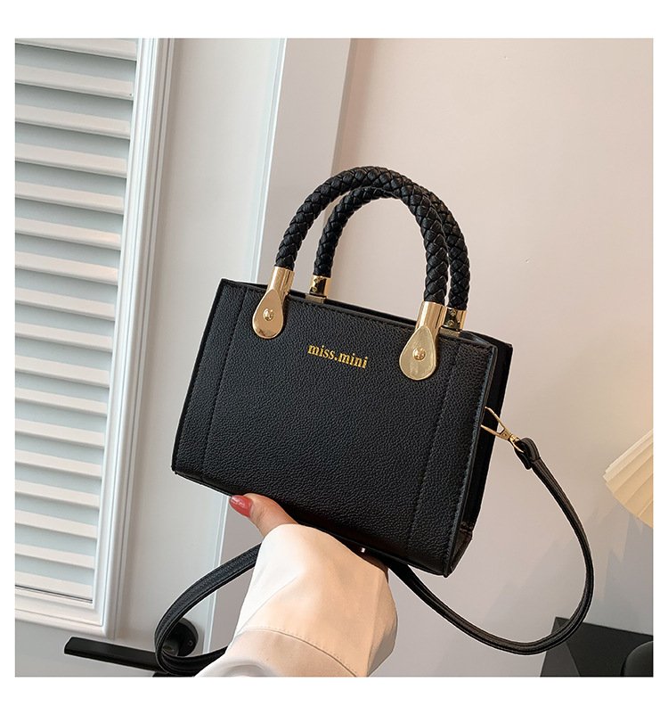 New Designer Fashion Bags 2023 PU Shoulder Ladies Hand Bags and Purses Women Handbags