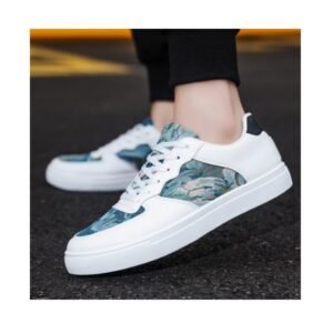 New men's board shoes men low-top casual all match small white Light shoes men fashion shoes
