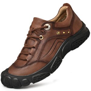 OEM Service New Arrival Outdoor Pure Genuine Leather Large Size Men Hiking Mountain Shoes