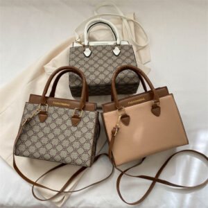 Small fashion shoulder bag women summer 2023 fashion simple old checkered tote