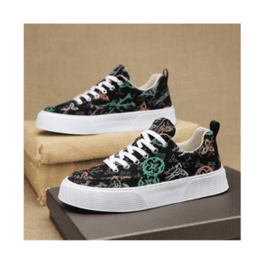 Spring New Breathable Canvas Shoes Korean Edition Trendy Versatile Lightweight Soft Sole Anti slip Low Top Board Shoes for Men