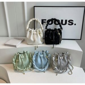 The new 2024 women's bucket bag is a drawstring leather luxury designer leather bags
