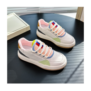 Women's shoes New small white shoes female students thick soles increase tide casual shoes