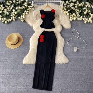 Women's flower decoration hollow out chic vest top+slim fit hip hugging skirt two-piece set